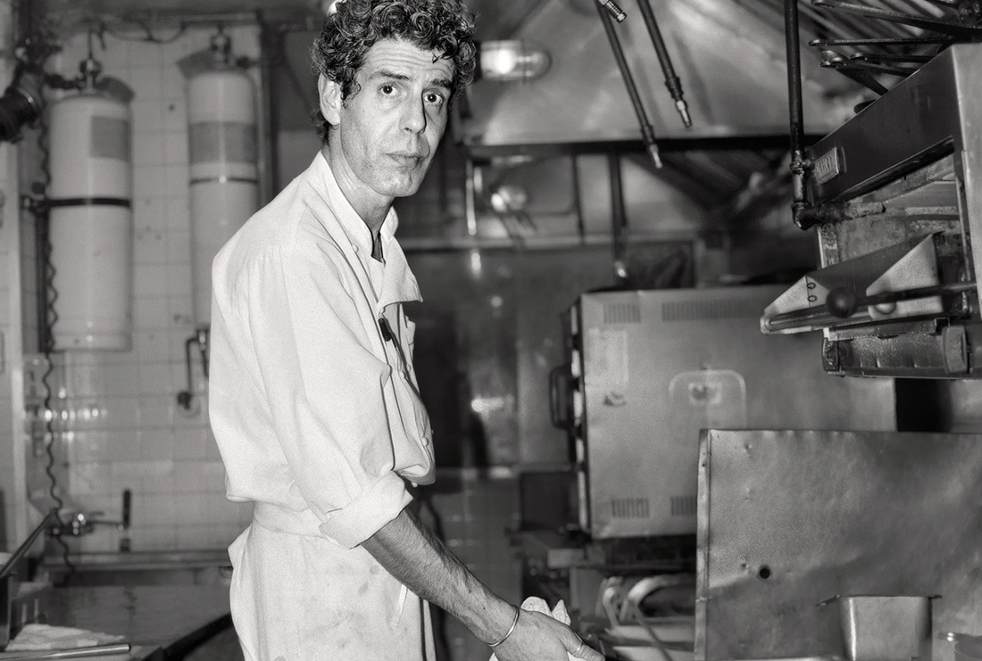 Anthony Bourdain working at Les Halles